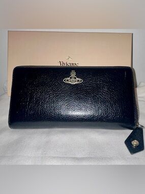 Vivienne Westwood Black Leather Zip-Around Wallet with Gold Orb Logo. COA!